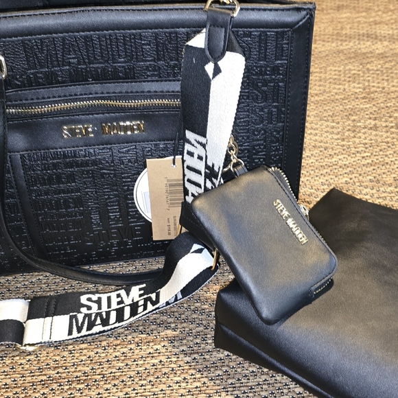 Steve Madden 3pc bag - Picture 2 of 3
